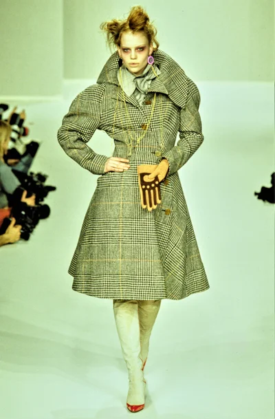 Look 64